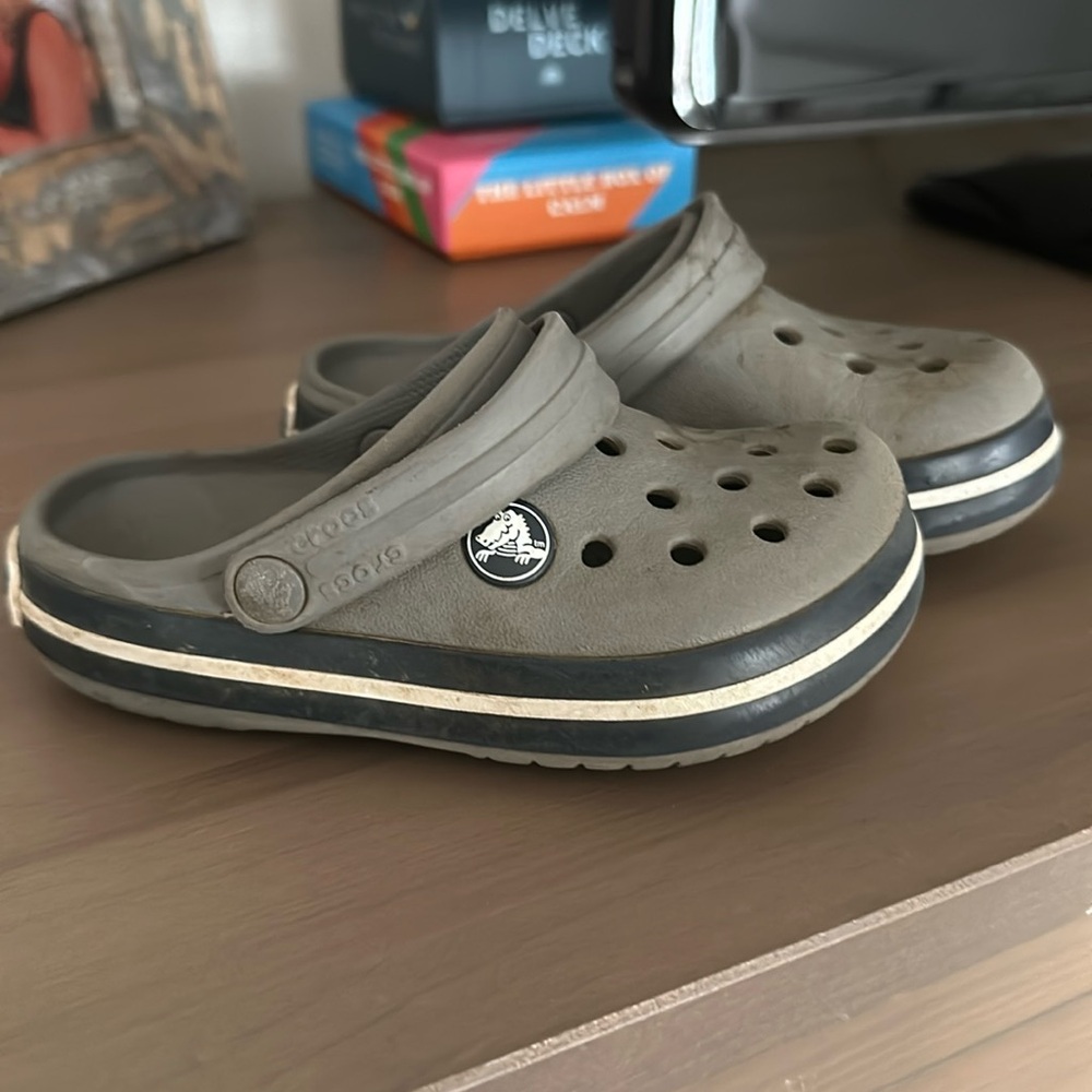 Kids crocs